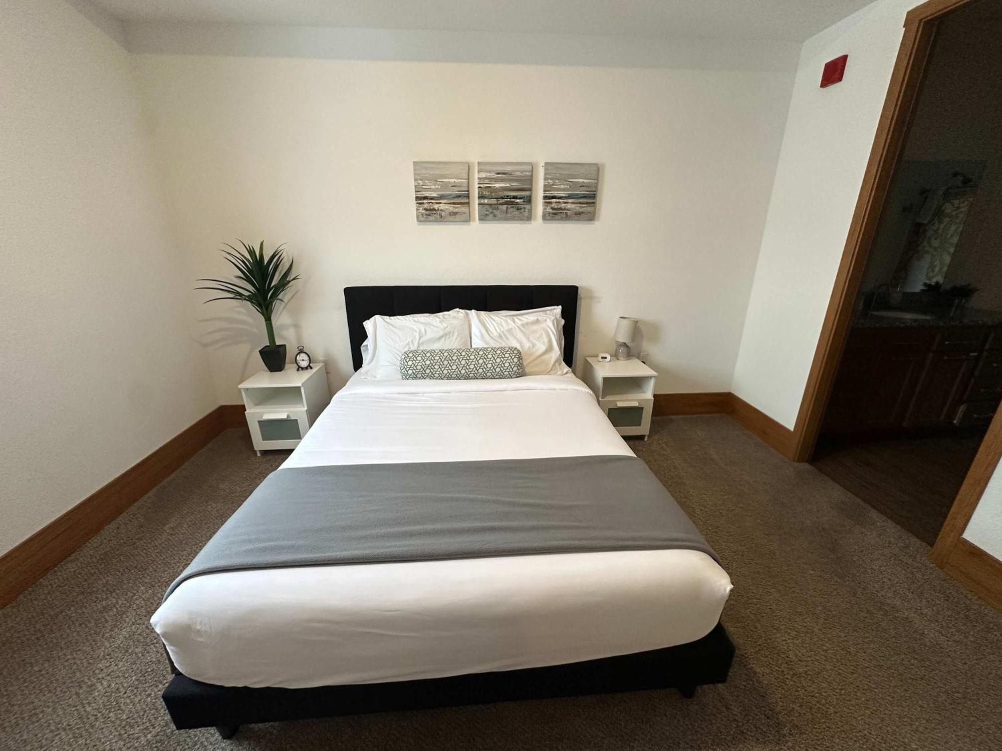 2Br Suite At The Grand Castle Pool Gym & Parking Грандвіл Екстер'єр фото